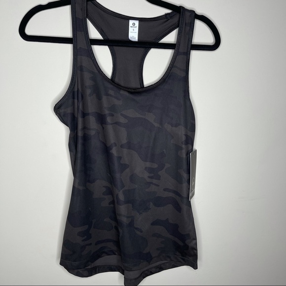 90 degree by Reflex Racerback Camo Olive/ Black sz S - Picture 8 of 8